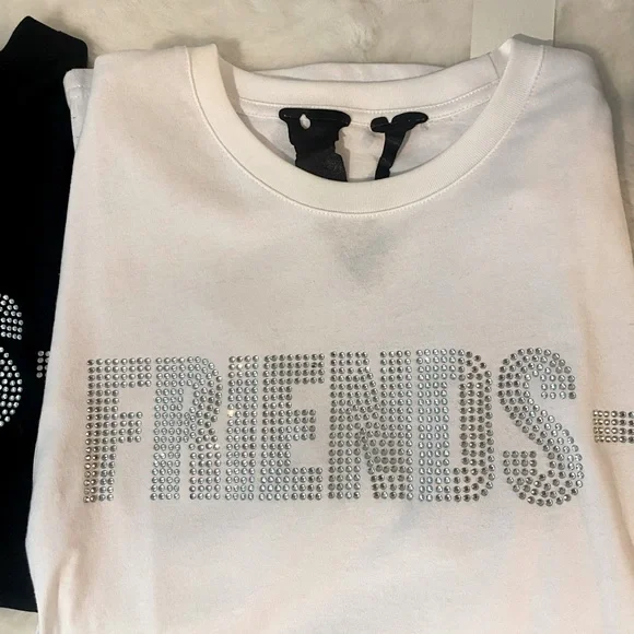 Vlone top rhinestone tee